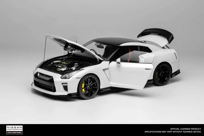 Nissan GT-R (R35) Track Edition Brilliant White Pearl - Image 6