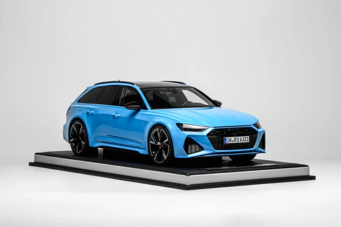 Audi RS6 Avant 2021 (C8) Miami Blue - Image 3