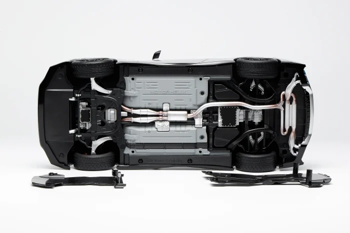 Nissan GT-R(R35) Ultimate Metal Silver Track Edition Engineered By NISMO 2020 - Image 6