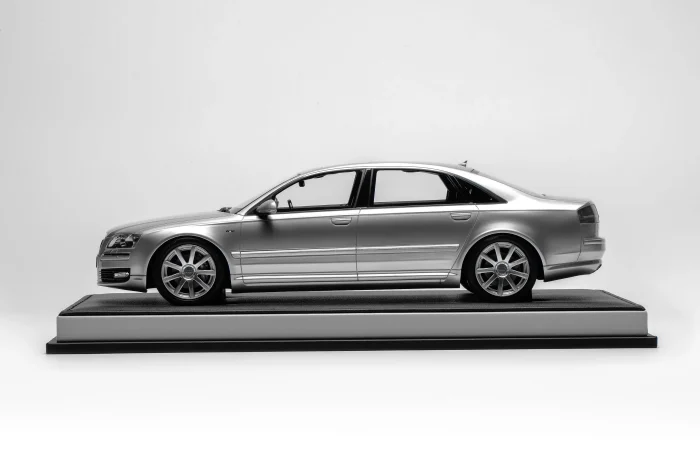 Audi A8 W12 2008 Ice Silver Metallic - Image 3