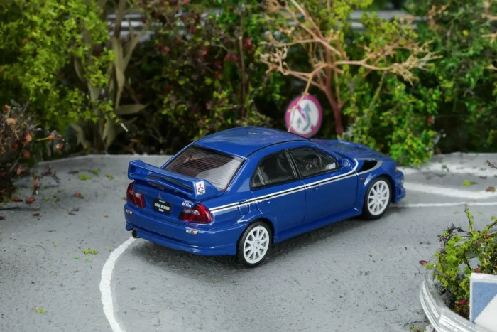 Mitsubishi Lancer Evolution VI GSR T.M.E Issel Blue Pearl - Image 2