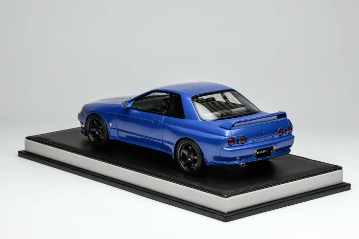 Nissan Skyline GT-R(R32) Customized Bayside Blue - Image 9