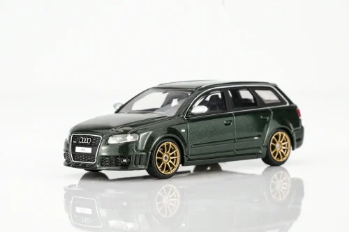 Audi RS4 (B7) 2005 Deep Green Pearl MOTORHELIX
