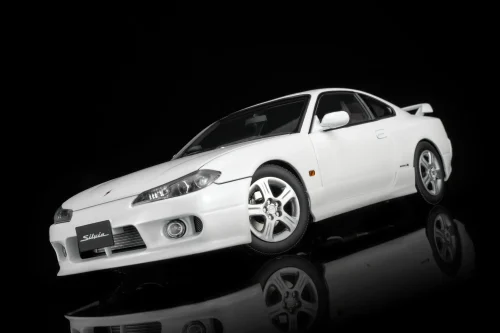 Nissan Silvia S15 Spec-R Aero 1999 Pearl White MOTORHELIX